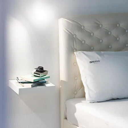 Aparthotel Vamvini