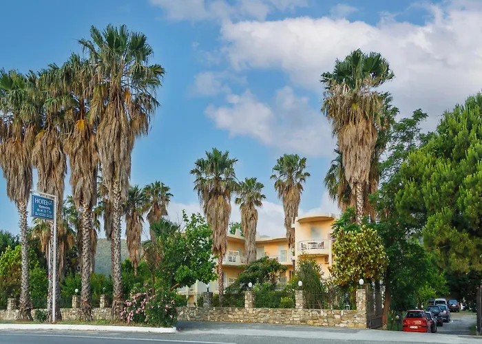 Vamvini Aparthotel Sarti